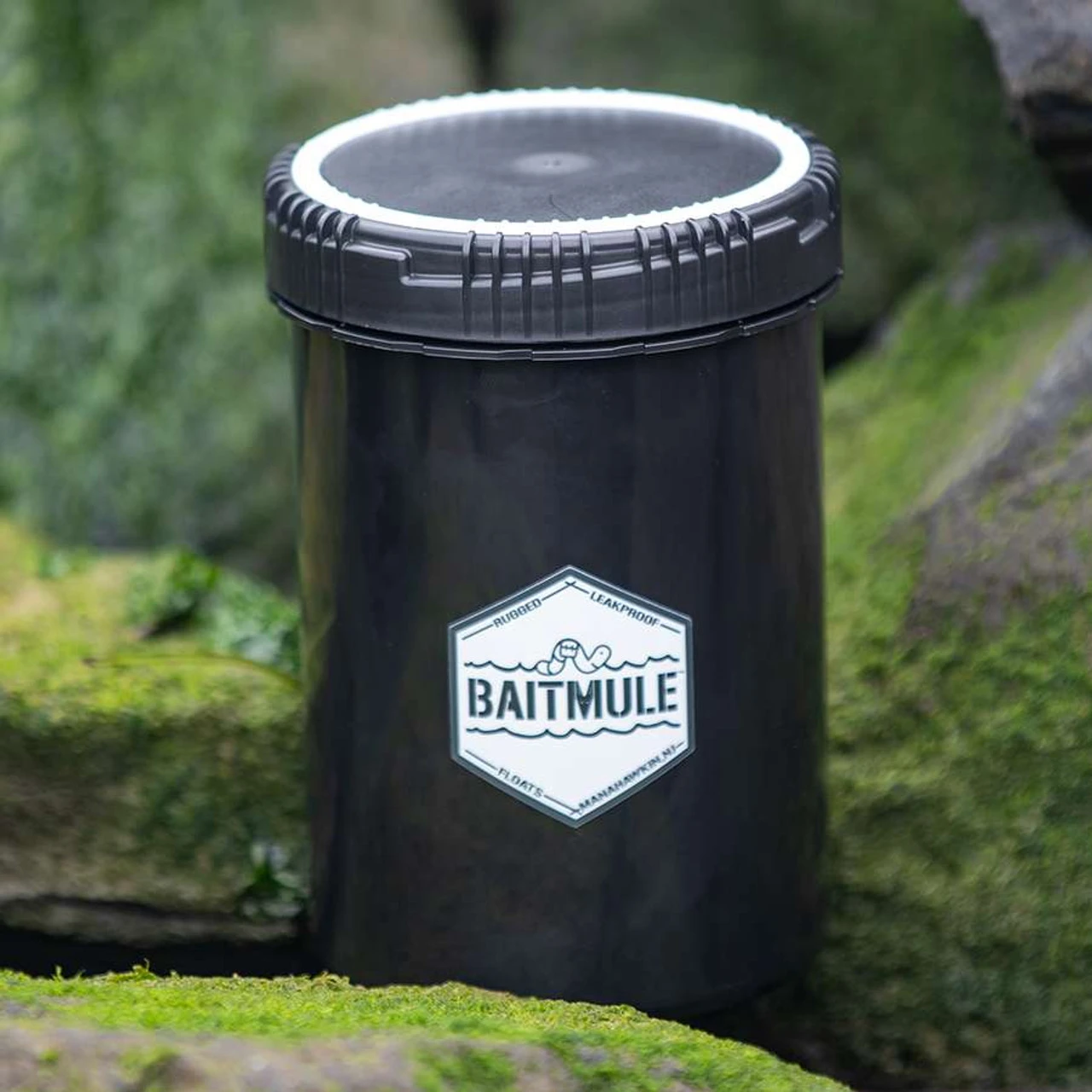 BaitMule Liquid Bait Storage Container - 1 Quart 3 BaitMule Liquid Bait Storage Container - 1 Quart