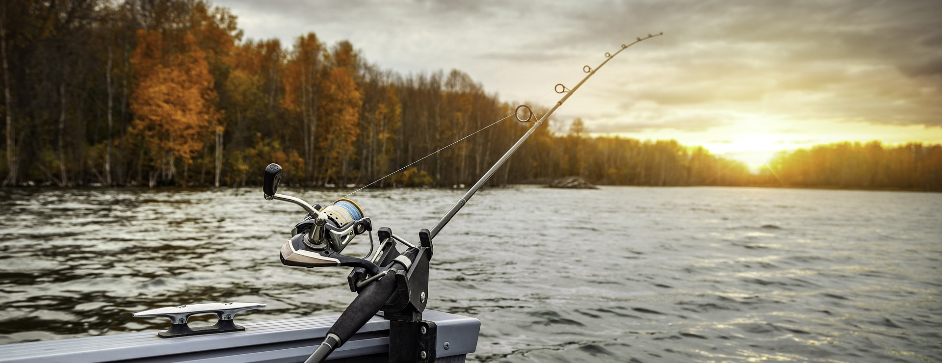 Fishing Equipment Store -Fishing Equipment Store fishing boat 5541327 1920